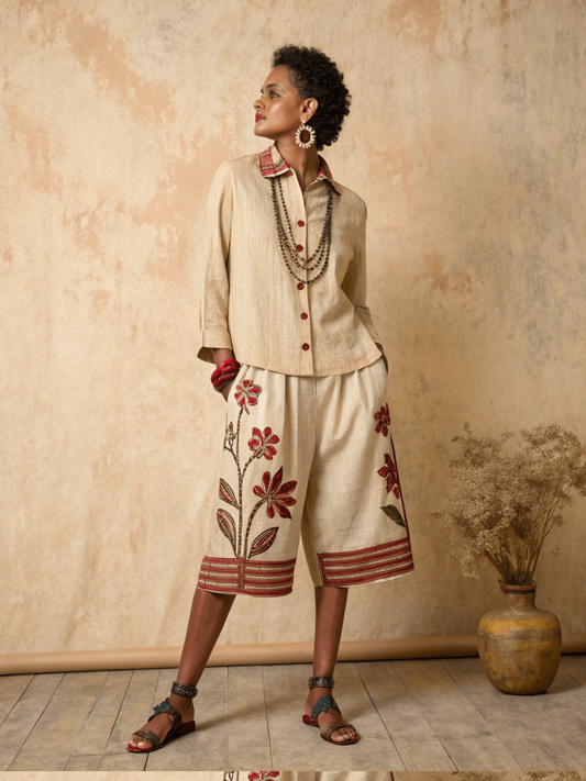 Cotton and linen women's shirt and five length pants set