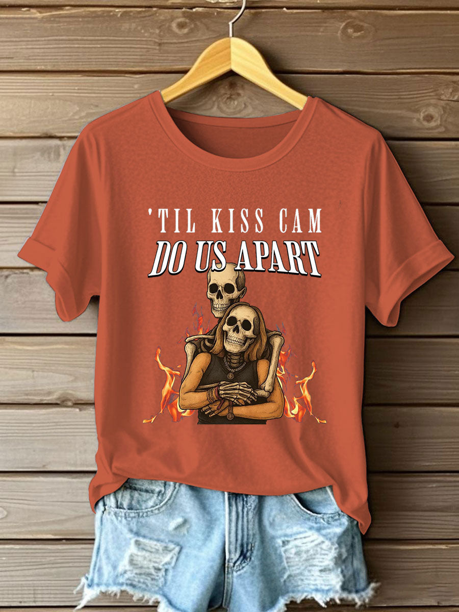 Women's Funny Halloween Kiss Cam Printed T-Shirt