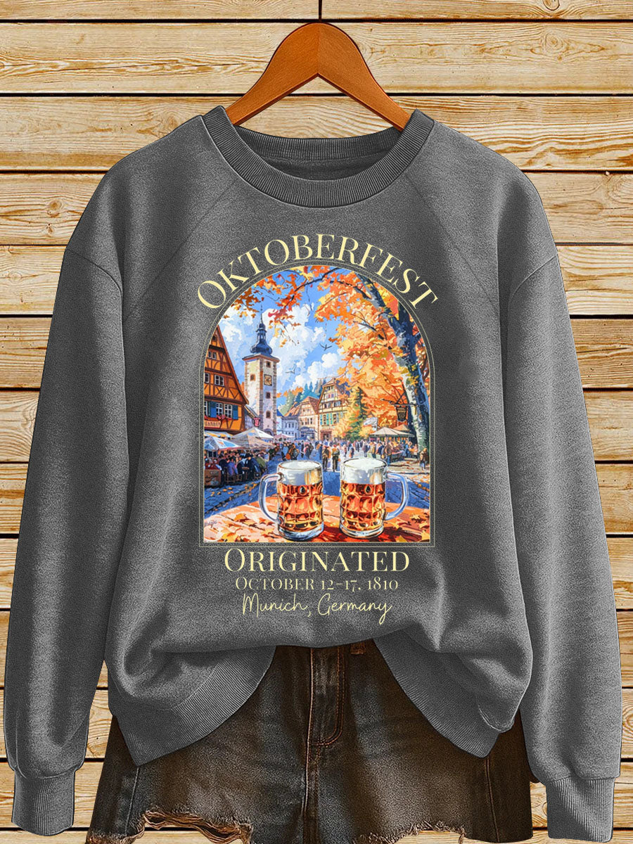Women's German Oktoberfest In Munich Print Sweatshirt